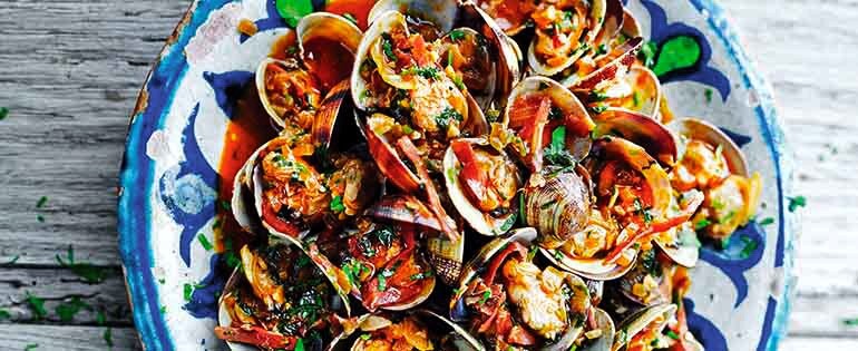 Clams With a Spanish Flair | Taylor Shellfish Farms