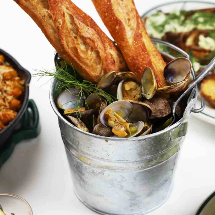 Clam Bucket
