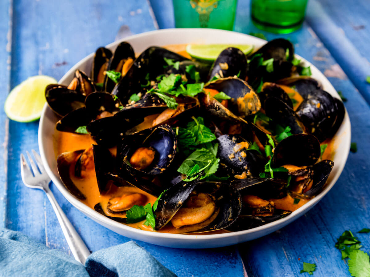 Thai Coconut Mussel Curry By Samantha Ferraro | Taylor Shellfish Farms