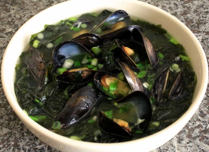 Korean Mussel Soup