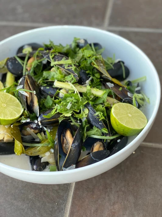 Tom Kha Mussels