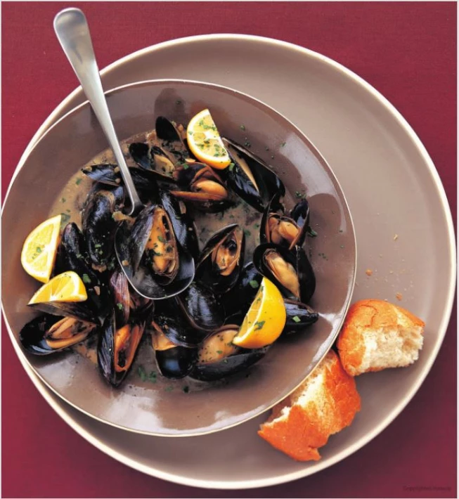 Guiness Garlic Mussels