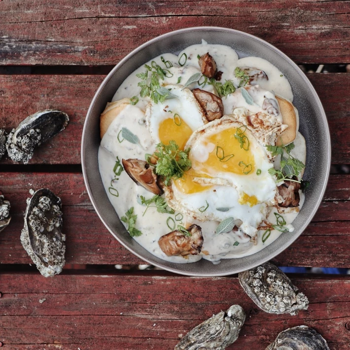 Smoked Oyster Gravy