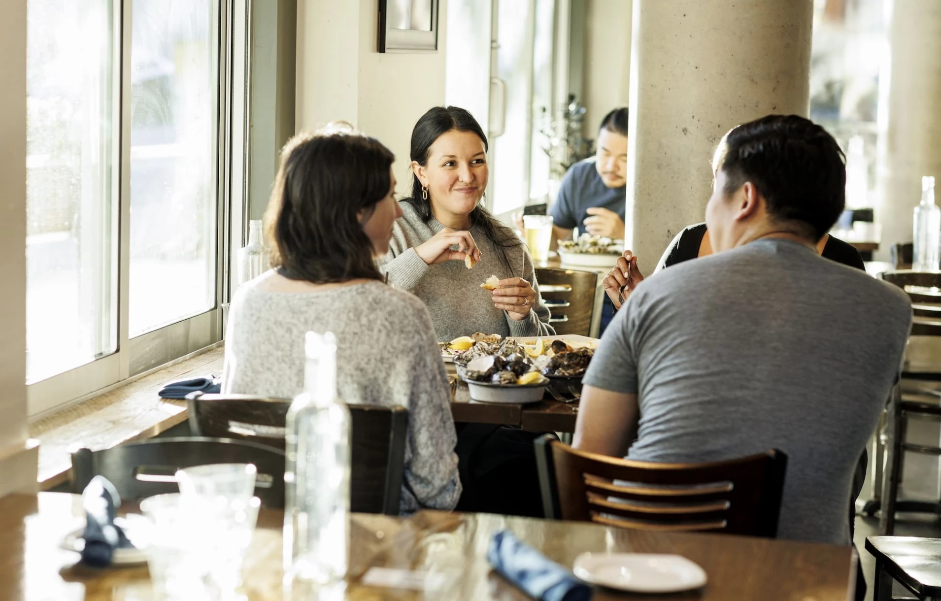 Shellfish Queen Queen Anne Oyster Bar | Taylor Shellfish Farms